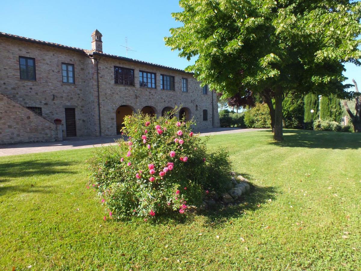Agriturismo Wine Casale Villa Chiara Torgiano Exteriér fotografie
