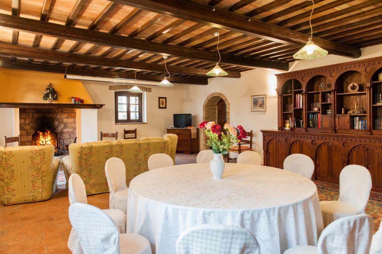 Agriturismo Wine Casale Villa Chiara Torgiano Exteriér fotografie