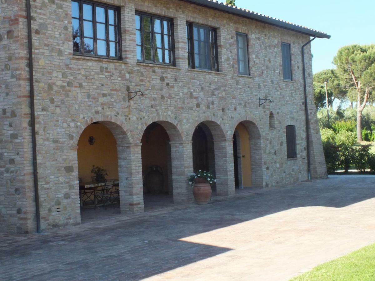 Agriturismo Wine Casale Villa Chiara Torgiano Exteriér fotografie